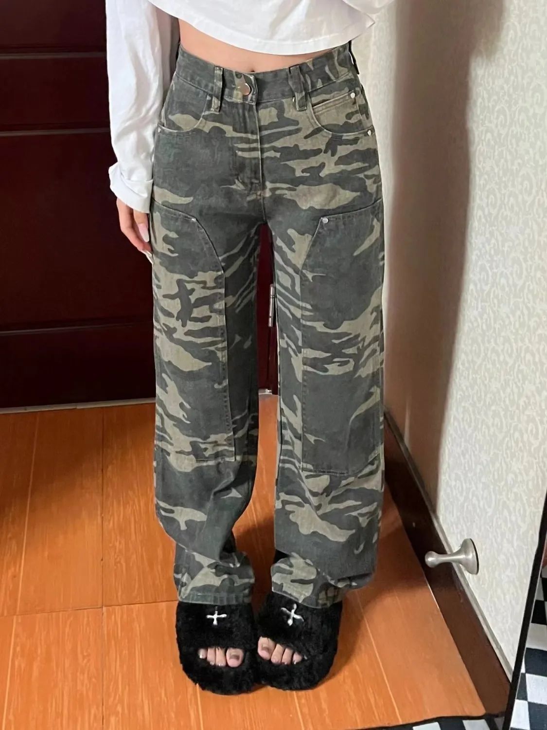 美式高街工裝寬鬆直筒闊腿迷彩牛仔褲女秋季高腰顯瘦辣妹休閒長褲