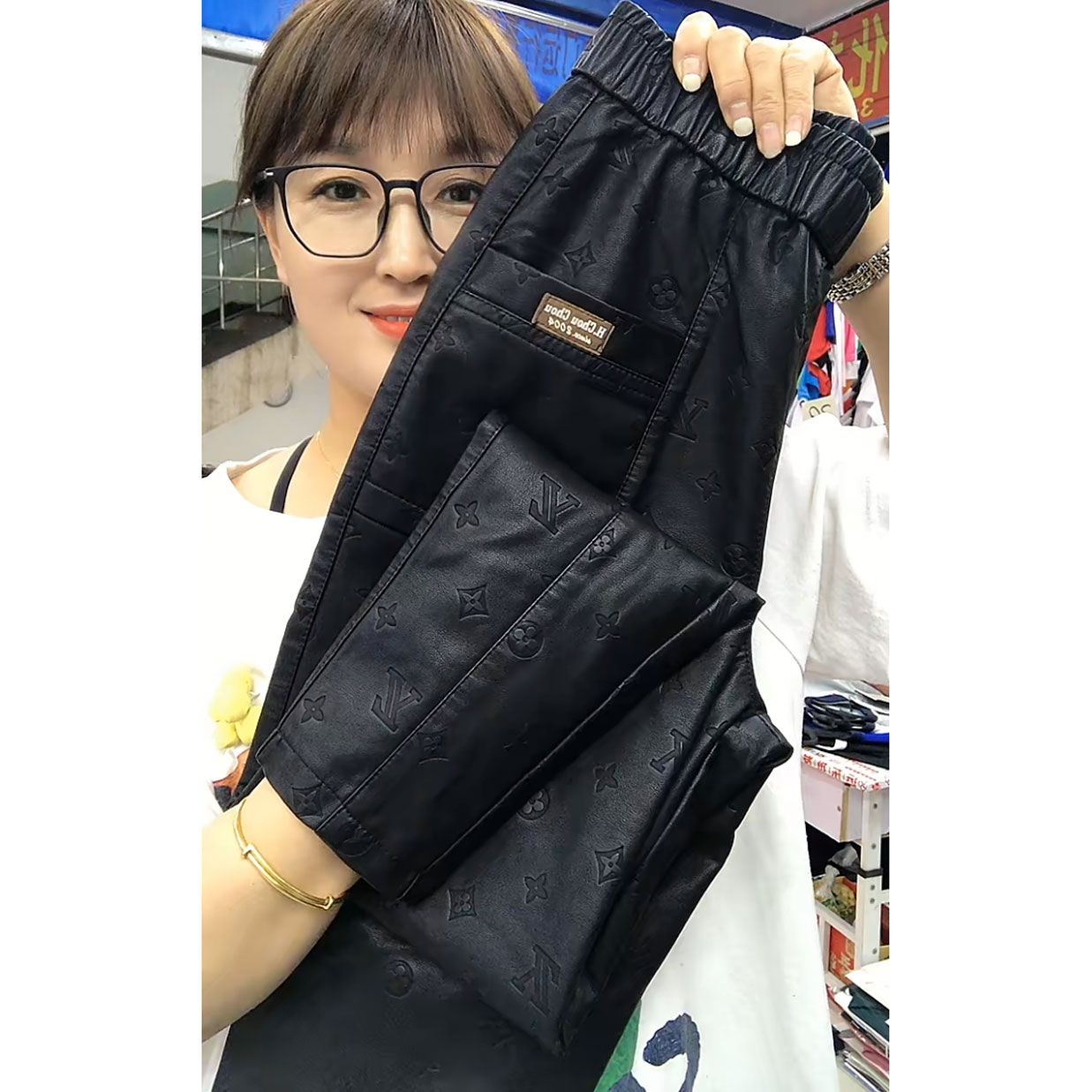 New autumn and winter large size embossed casual leather pants for women, loose high-waisted slim harem pants plus velvet, versatile small-legged pants