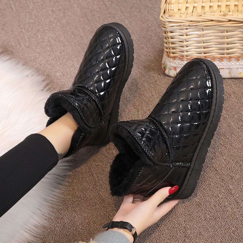 Leather snow boots for women 2023 winter new Internet celebrity short-tube versatile thickened velvet warm waterproof anti-slip cotton shoes