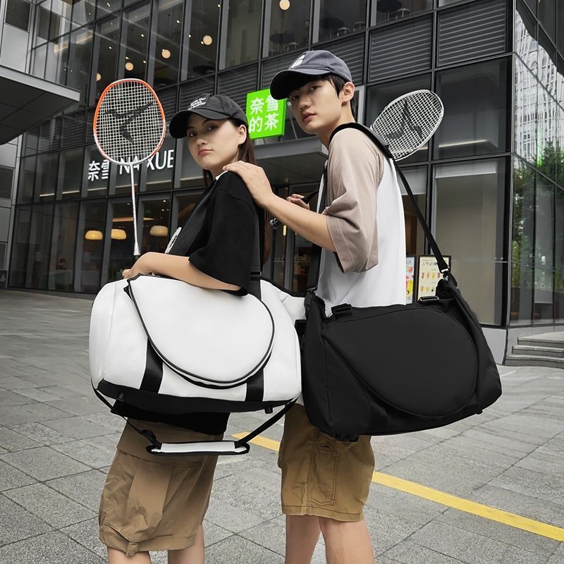 新款羽毛球包女大容量手提单肩斜挎运动健身包短途旅行包男