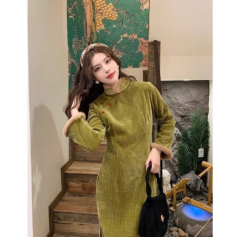 【挪威的森林】新中式綠色旗袍女秋冬加絨加厚長袖改良年輕款裙子