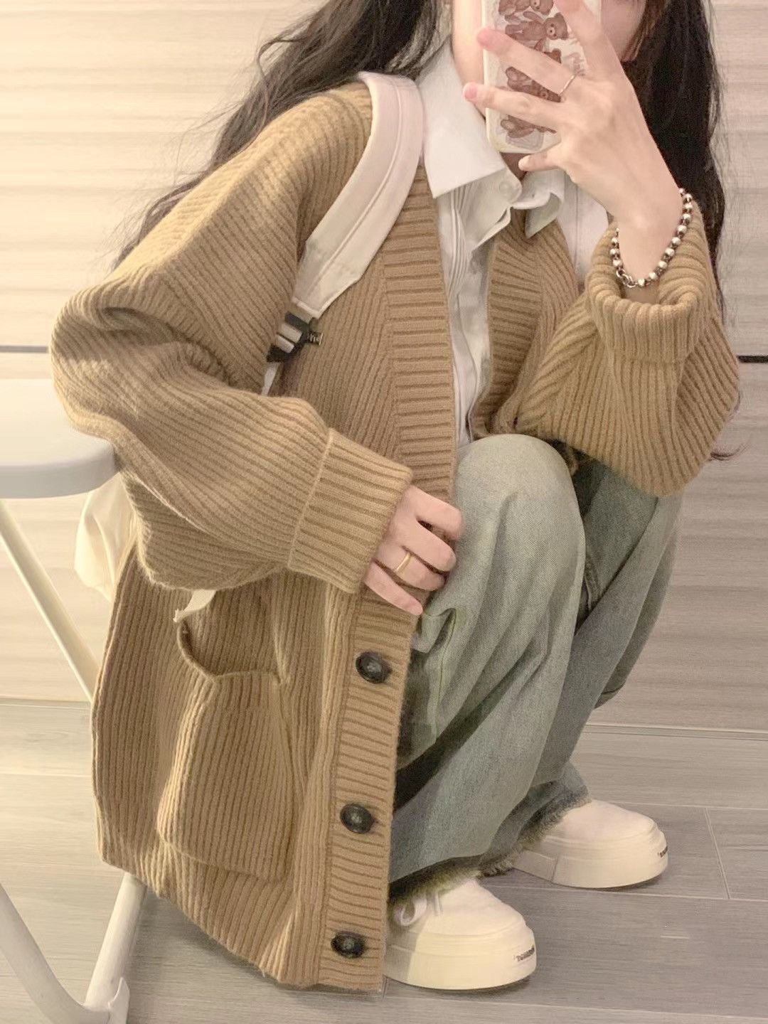 2023 New Early Autumn Lazy Style Sweater Jacket Women's Loose Solid Color Knitted Cardigan Japanese Retro Top