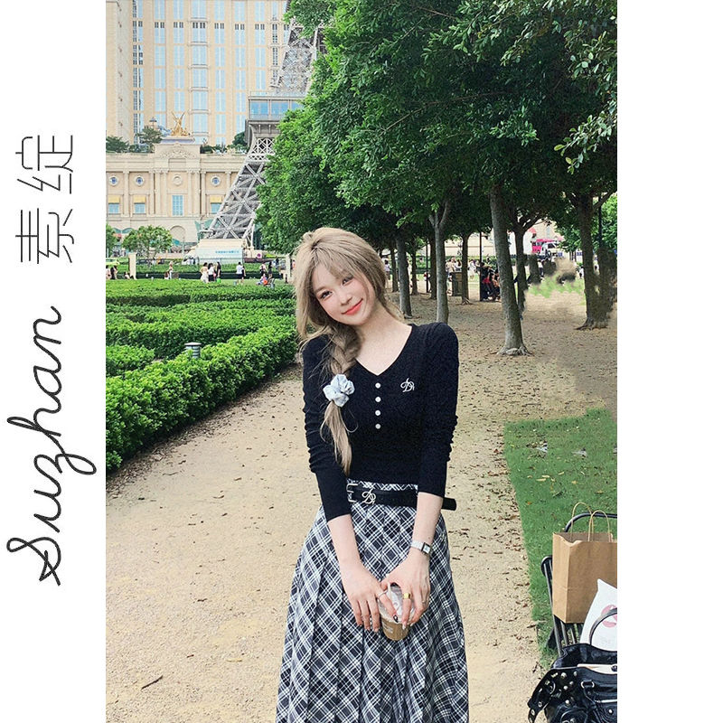 韓版洋氣純欲風刺繡logo紐扣半開領T恤女秋冬修身顯瘦打底上衣ins