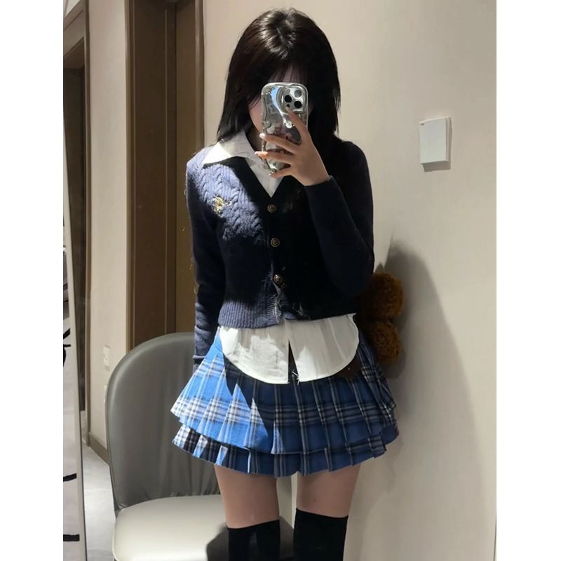 三件套女韓系設計學院風V領修身毛衣開衫搭配襯衫高腰格紋半身裙