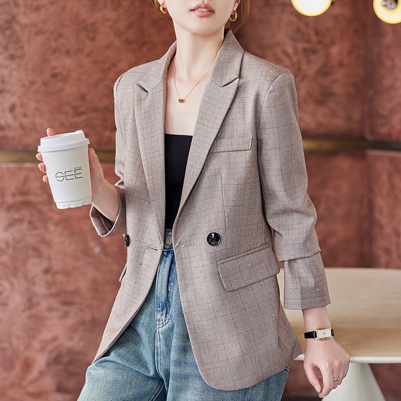 卡其色西裝外套女2023新款高級感氣質小個子職業裝休閒西服上衣秋