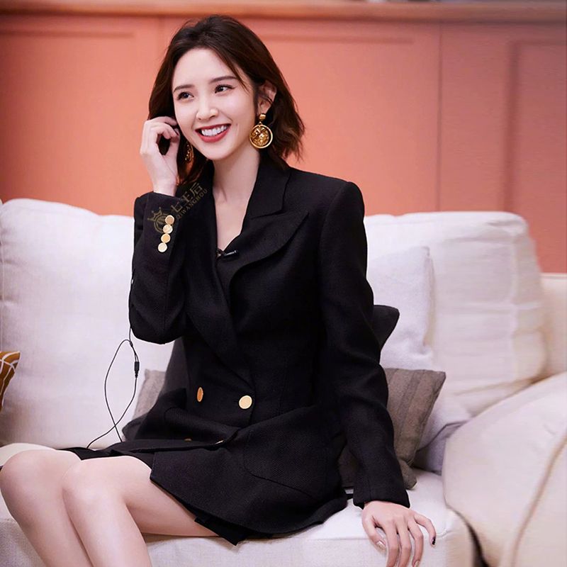 Suit jacket for women with petite temperament and high-end style that hits the streets and is popular among internet celebrities. Korean style mid-length professional suit dress
