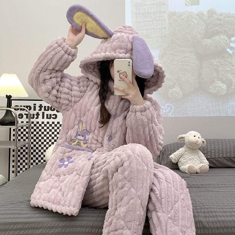 新款睡衣女秋冬季三層夾棉珊瑚絨睡袍加厚加絨眯眼睡冬天款家居服