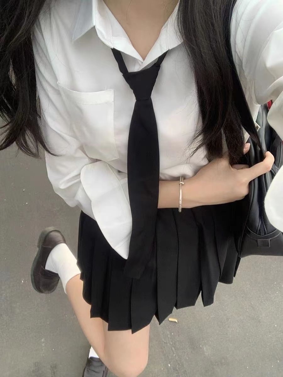 2023女秋季新款高檔白色襯衫學生百搭小眾套裝長袖外穿百褶裙上衣