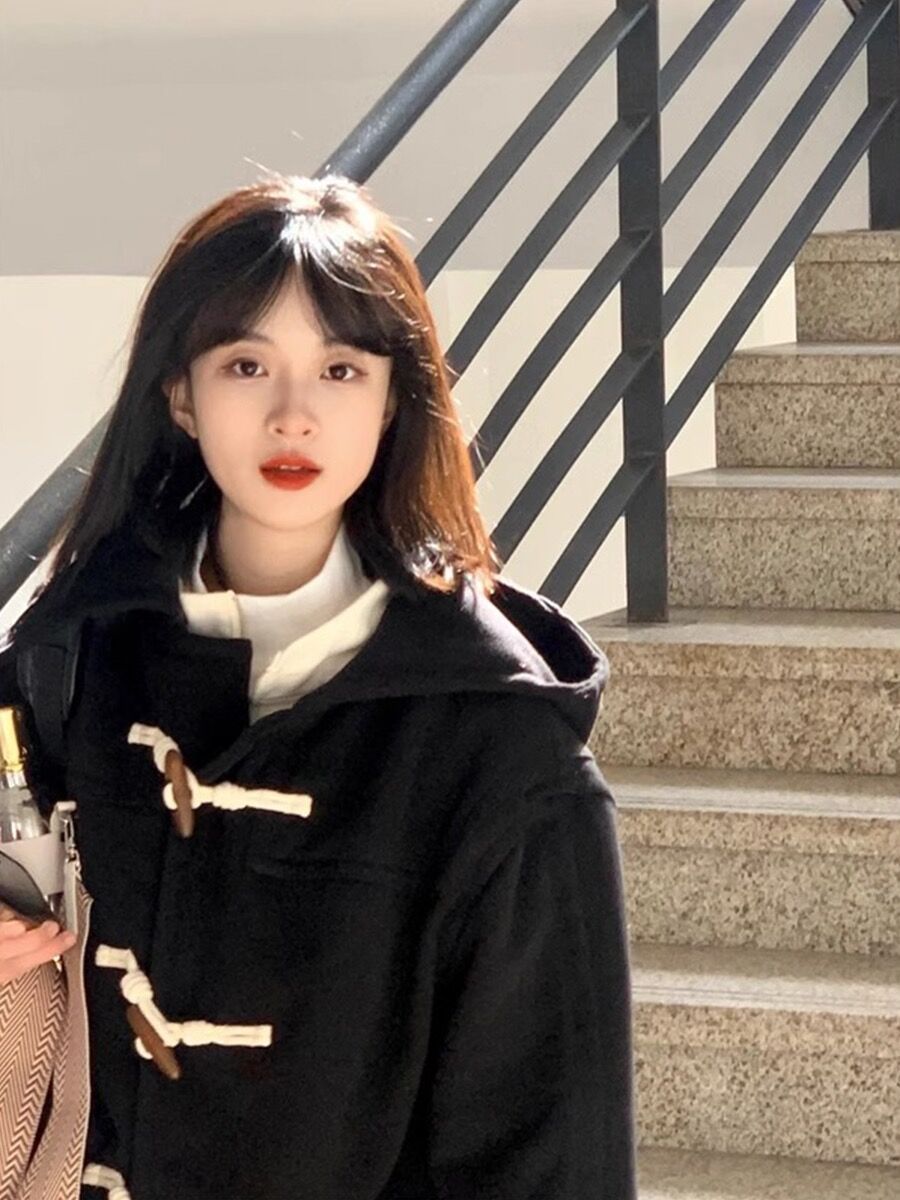 大碼胖mm韓版時尚毛呢外套女2023冬季新款牛角扣黑色長款呢子大衣