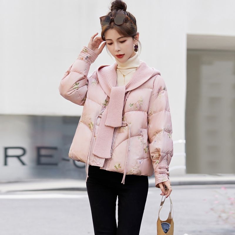 新中式国风羽绒服女短款2023冬季新款减龄盘扣印花白鸭绒保暖外套