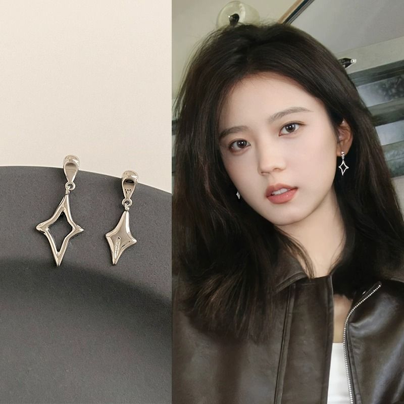 不對稱獨特銀針耳釘高級感小眾設計耳環新款2023爆款女士耳墜耳飾