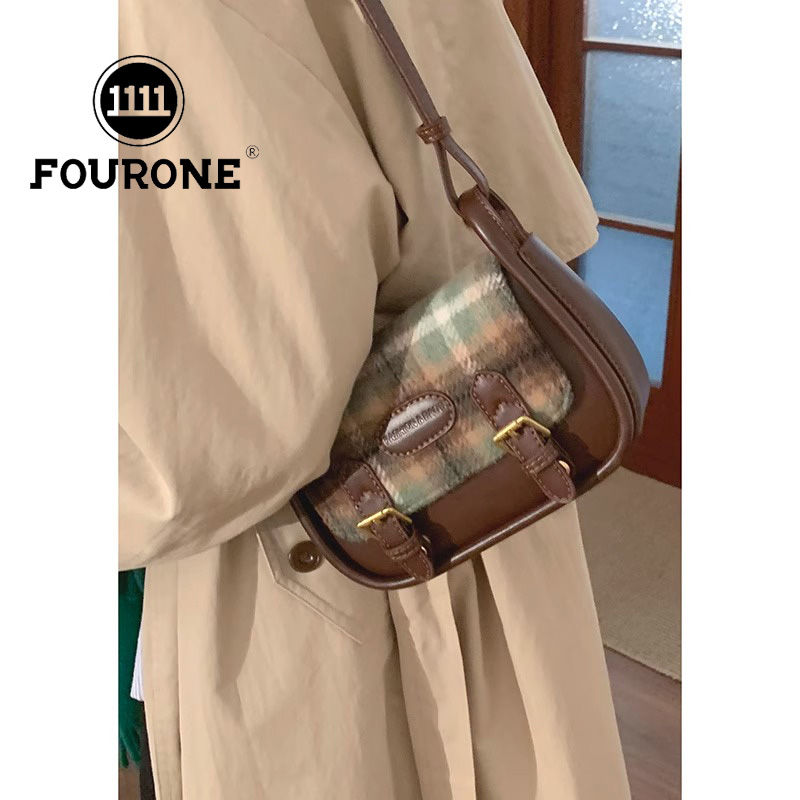 British Retro Cambridge Bag Women's New Trendy Woolen Plaid Small Square Bag Versatile Handbag Crossbody Bag