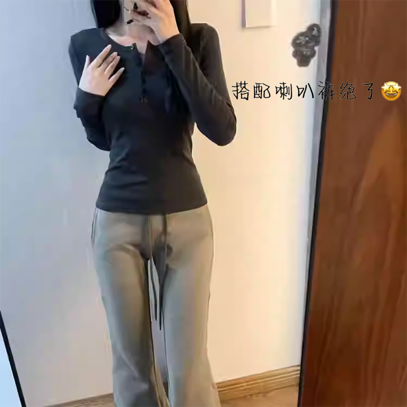 德絨磨毛修身Polo領打底衫女內搭疊穿長袖加絨t恤純欲風秋冬上衣