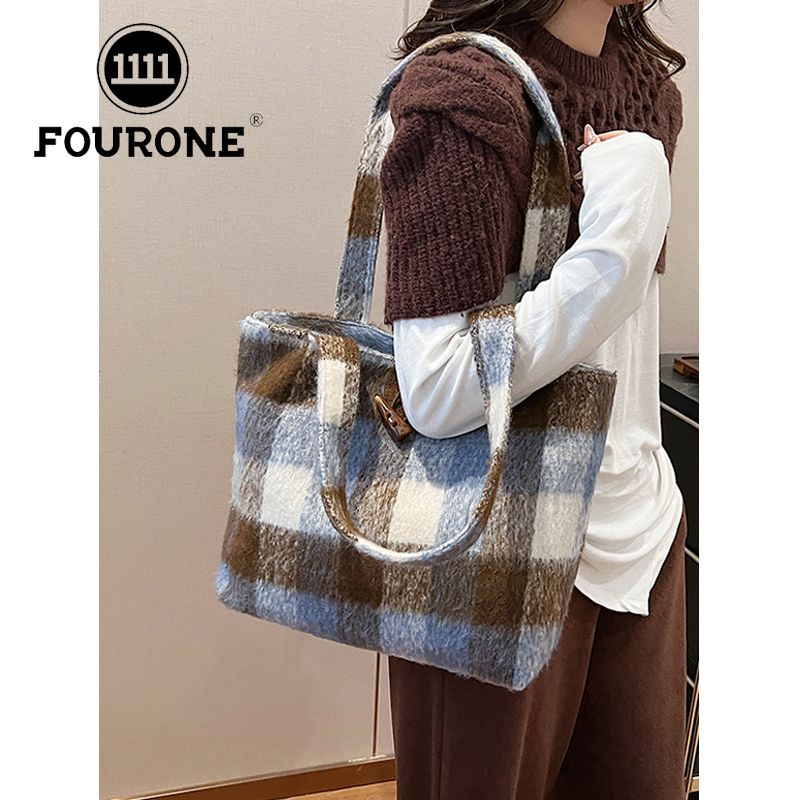 Portable woolen plaid bag for women, large capacity, new Korean college student class bag, trendy tote bag