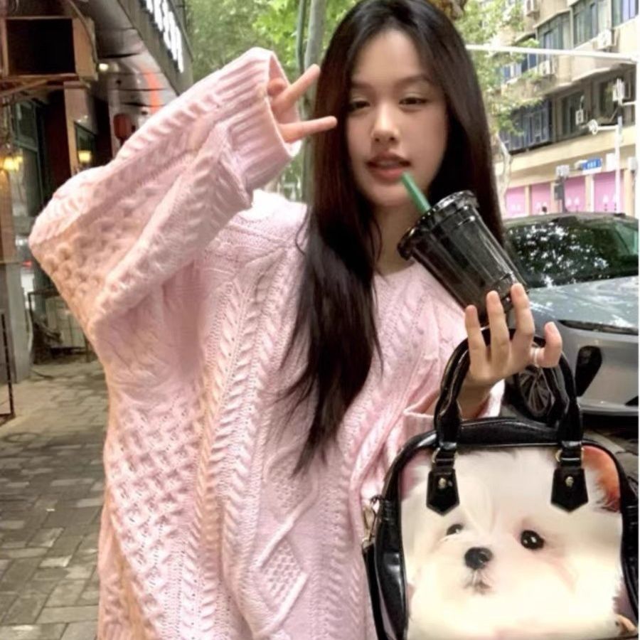 Gentle and soft waxy round neck pullover twist sweater for women in autumn and winter, lazy and small, loose outer long-sleeved sweater