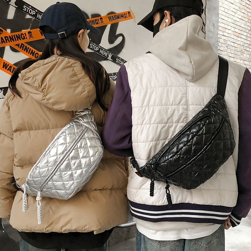 羽絨棉服胸包女潮牌單肩戶外背包騎行腰包運動斜挎包男休閒餃子包