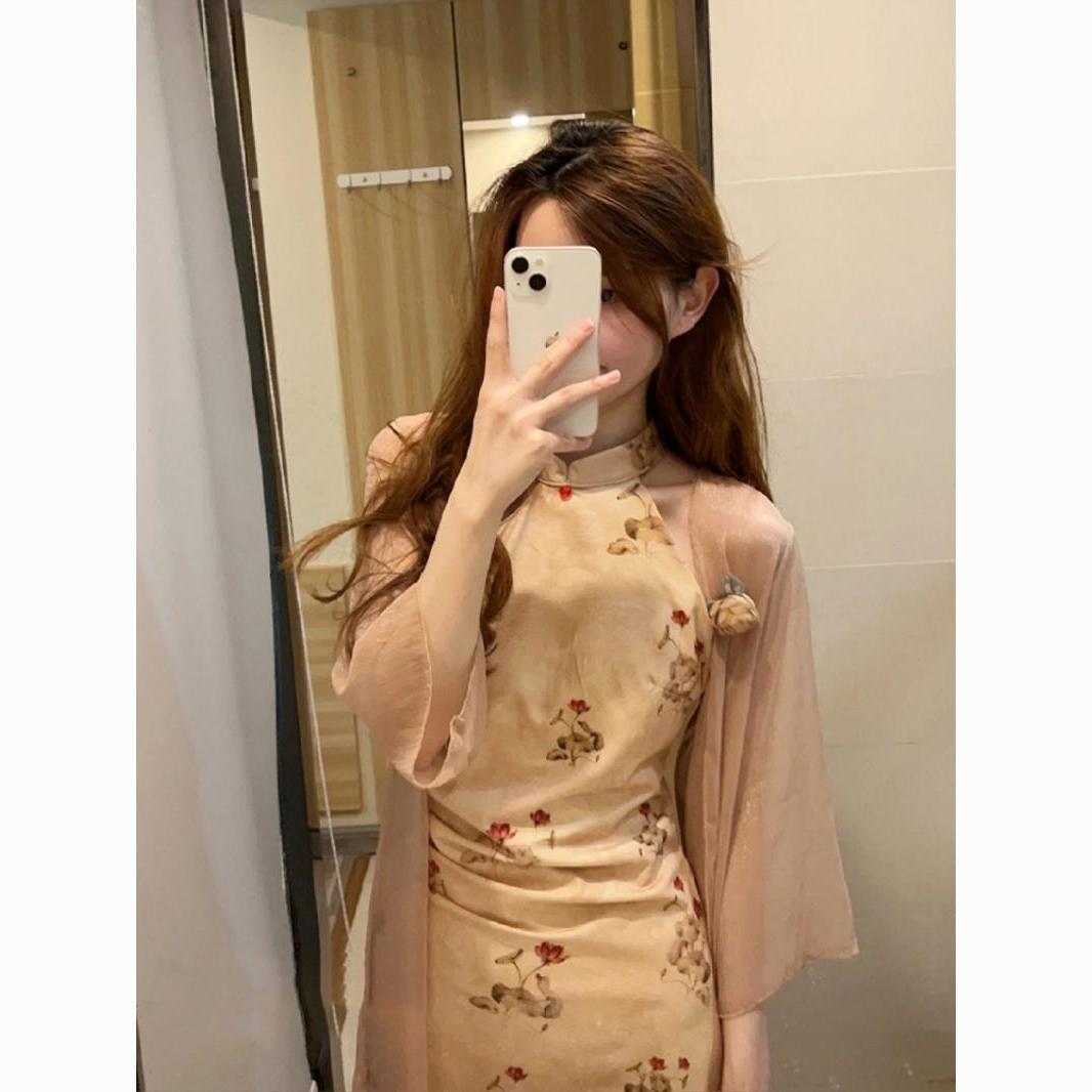 溫柔風改良旗袍少女年輕款2023新款夏季新中式高級感修身連衣長裙