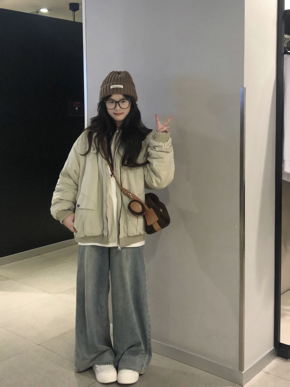 淺藍色高腰百搭顯瘦闊腿褲牛仔褲女2023新款寬鬆直筒大褲腳拖地褲