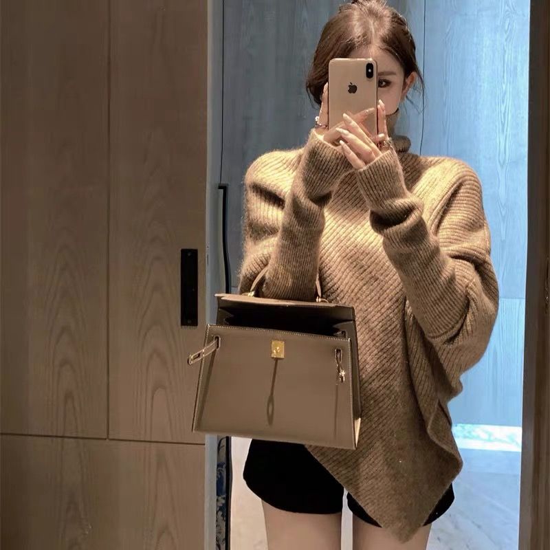 港風毛衣女時髦御姐新款加厚高領不規則軟糯蝙蝠袖中長款針織衫