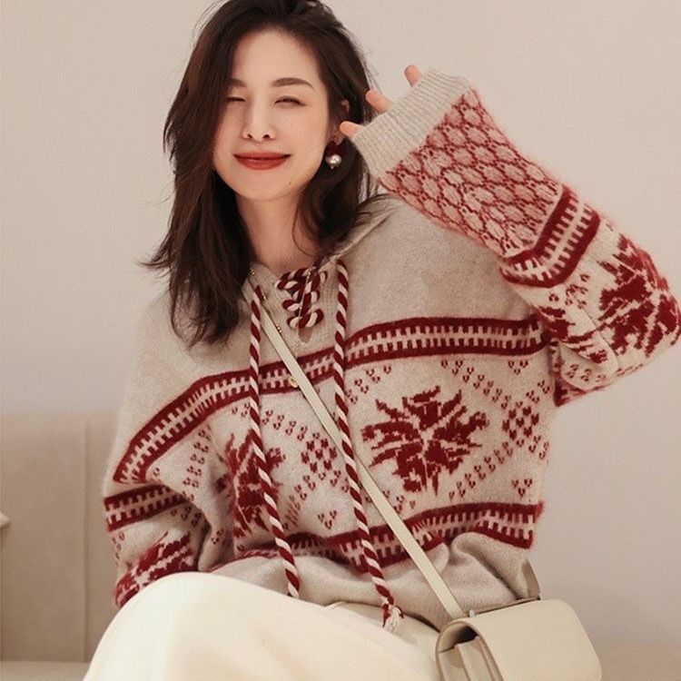 聖誕新年紅色毛衣女秋冬2023新款感慵懶風加厚連帽針織衫提花外穿