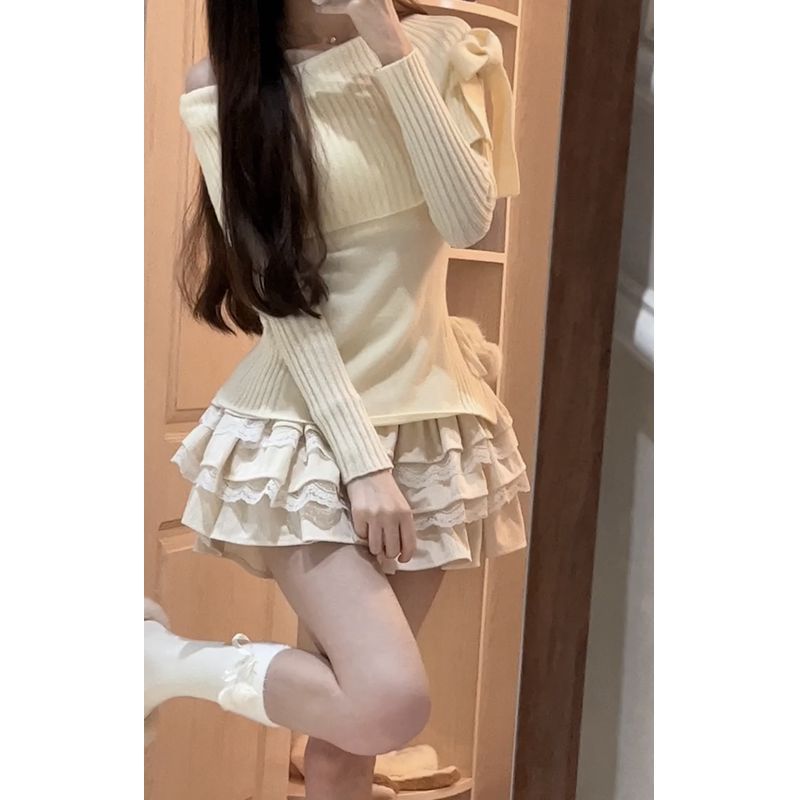 奶系穿搭套裝純欲一字肩針織毛衣上衣女秋季蕾絲蛋糕半身裙兩件套
