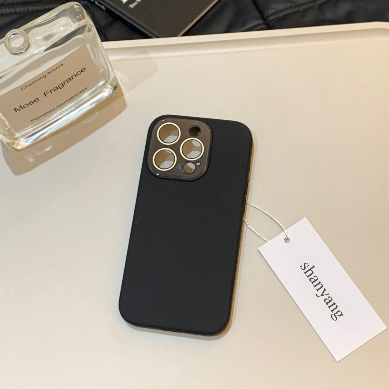 Custodia per telefono Ins verde chiaro in silicone liquido 15 Promax semplice per iPhone 14/13 effetto pelle opaca morbida_voghion.com