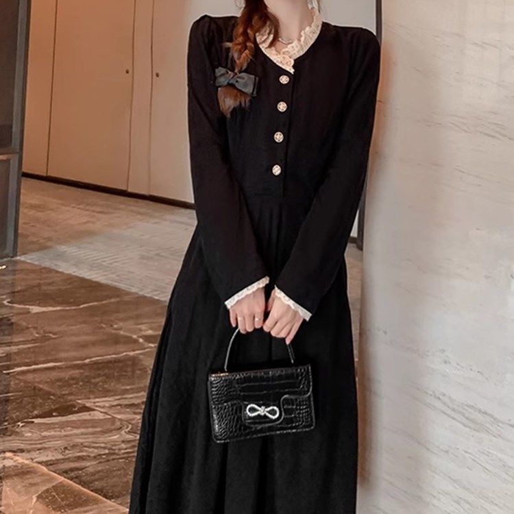 法式赫本風長袖大碼紅色連衣裙子女秋裝新款富家小千金香風長裙