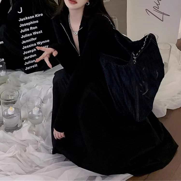 Plus size Hepburn style black slim long-sleeved dress for women spring and autumn new slim waist half-high collar long skirt