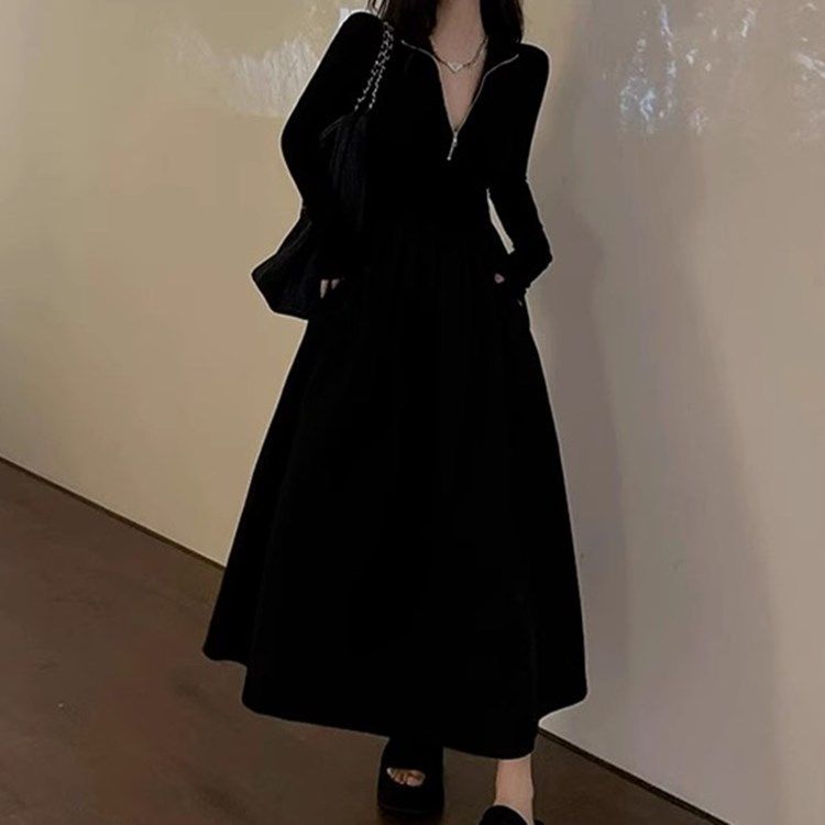 Plus size Hepburn style black slim long-sleeved dress for women spring and autumn new slim waist half-high collar long skirt