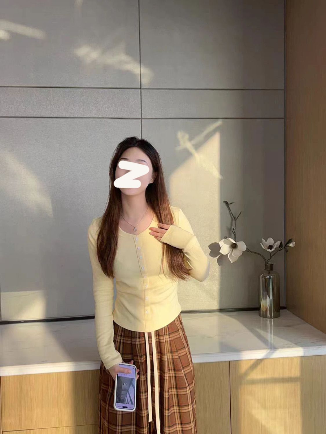 少女心奶黃色性感微透薄款長袖T恤女修身百搭外穿打底上衣