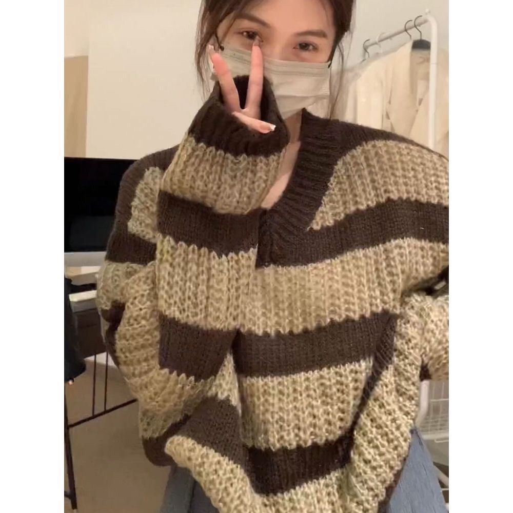 Gentle style soft waxy sweater for women spring and autumn 2023 new loose lazy style top V-neck slim striped sweater