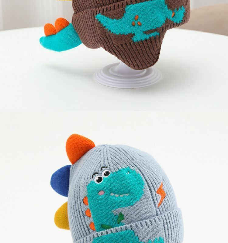 Little dinosaur cartoon windproof winter ear hat for boys and girls, autumn and winter new children's knitted thermal hat_voghion.com