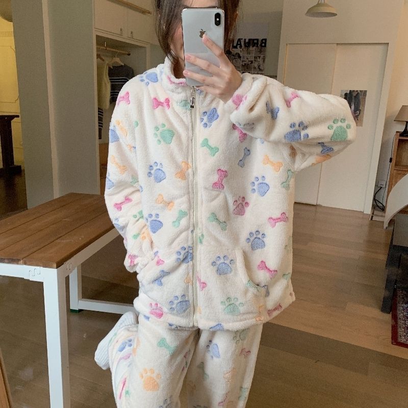 睡衣女冬季新款拉鏈法蘭絨加絨加厚套裝可愛腳印少女家居服可外穿
