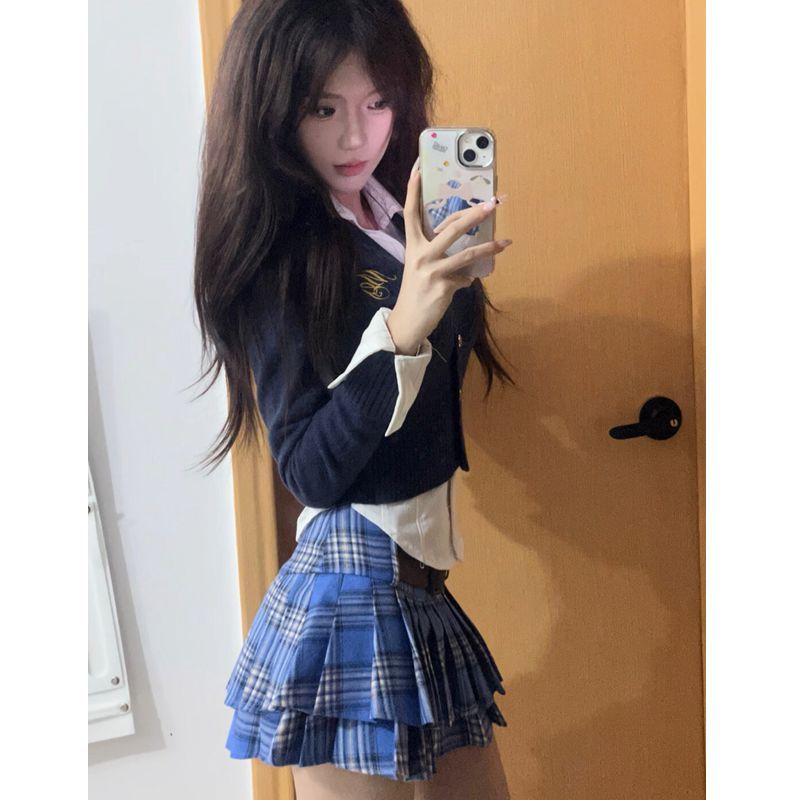 三件套女韓系設計學院風V領修身毛衣開衫搭配襯衫高腰格紋半身裙