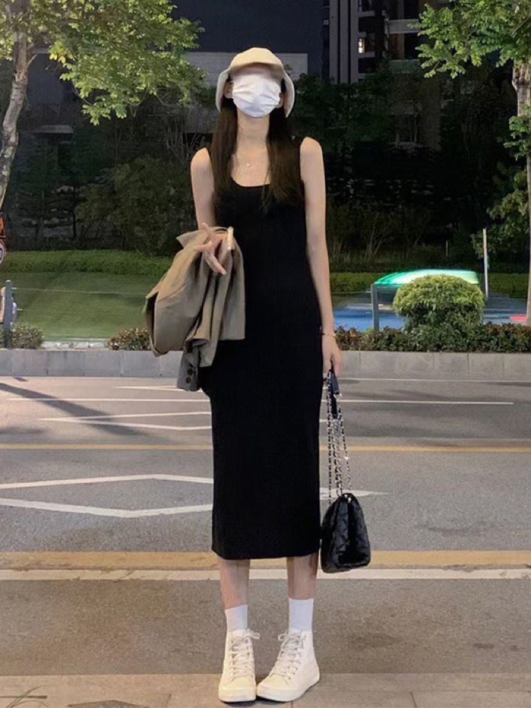 御姐辣妹法式背心长裙时尚流行无袖吊带连衣裙子女夏季包臀裙