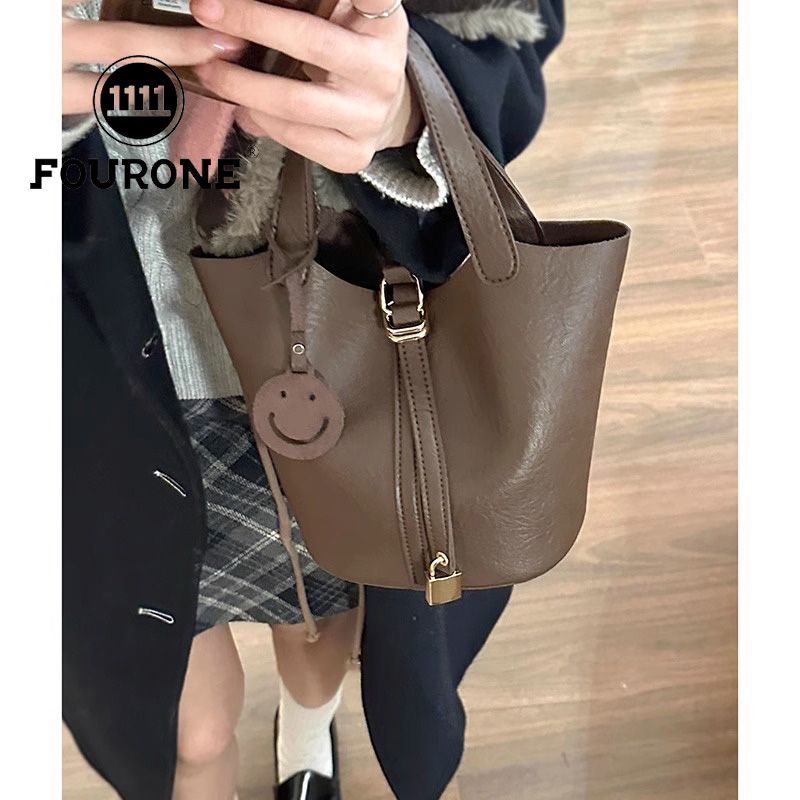 Retro portable vegetable basket bag for women, new trendy Korean bucket bag, versatile shoulder crossbody bag