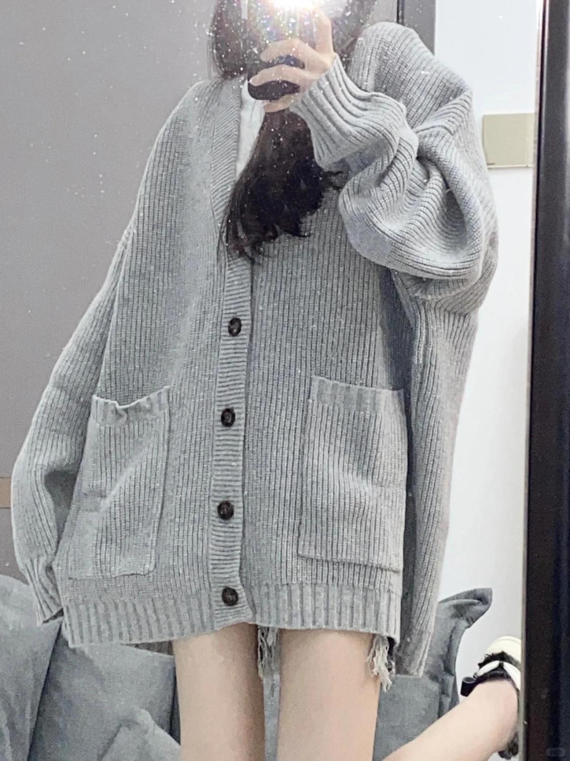 Gray spring and autumn sweater new coat Japanese retro loose and versatile 2023 lazy knitted cardigan casual top