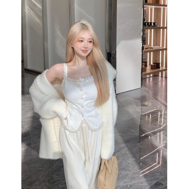 三件套裝女秋冬氛圍感溫柔風軟糯長袖毛衣外套吊帶背心高腰闊腿褲
