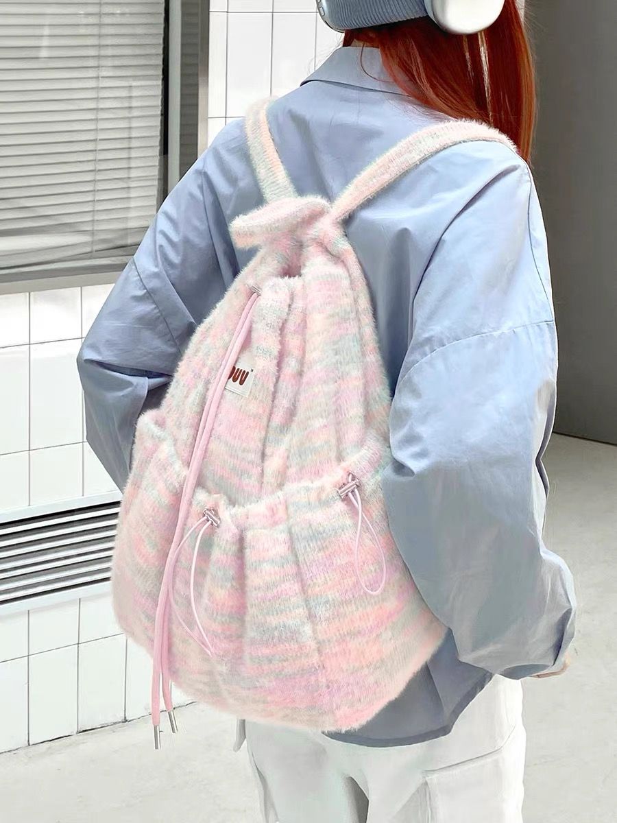 毛絨包包雙肩包女2023新款日系ins秋冬學生少女休閒抽繩束口背包