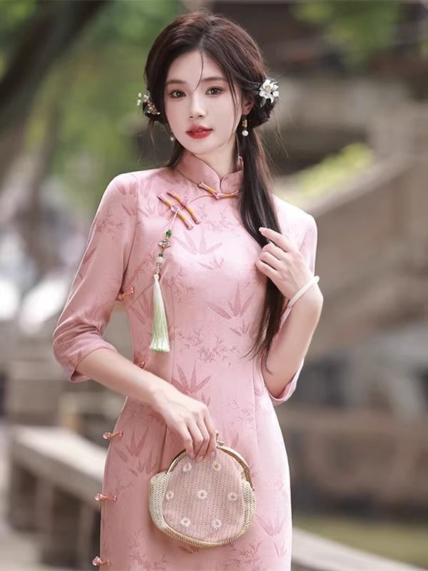 粉色旗袍2023新款年輕款高端氣質改良少女秋冬季長袖連衣裙新中式