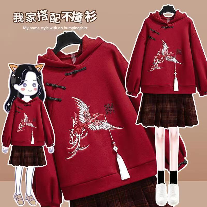 New New Year's greeting suit Chinese girls' velvet embroidered New Year's hooded clothes red sweatshirt two-piece parent-child set