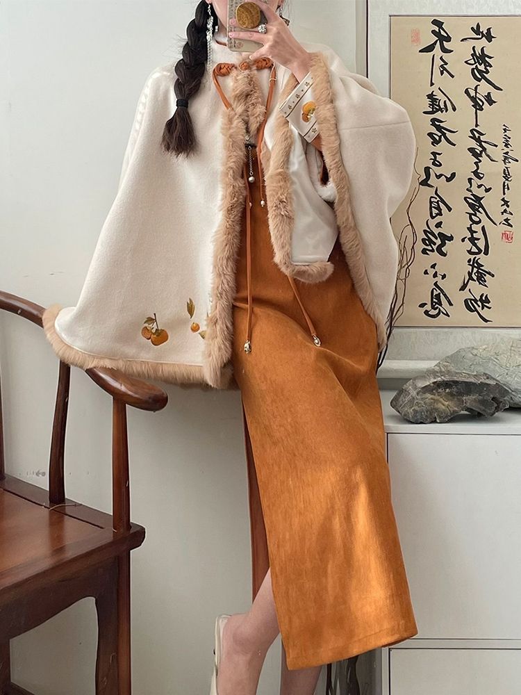 改良漢服女秋冬小個子2023新款加厚斗篷漢元素國風旗袍連衣裙套裝