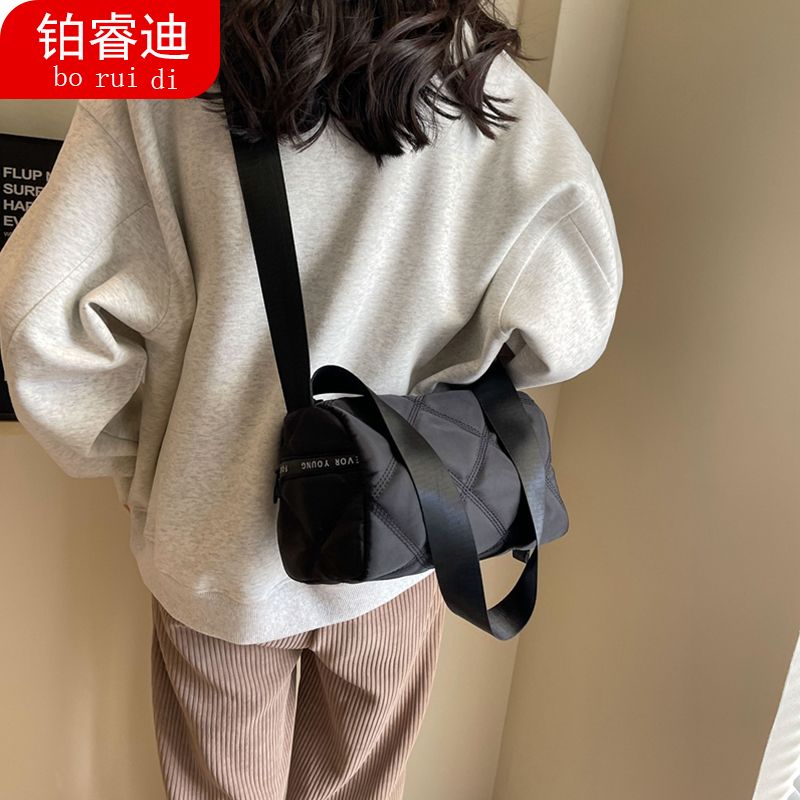 大容量包包女2023新款韩版菱格单肩包时尚休闲百搭斜挎包