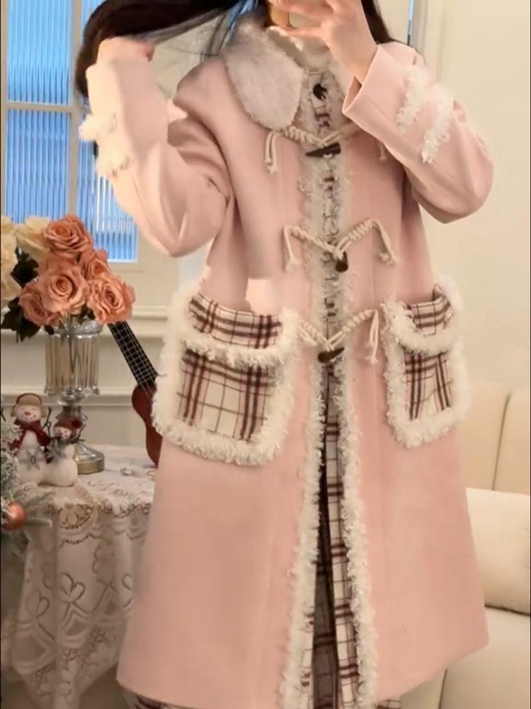 高级感粉色拼接外套女中长款秋冬加厚保暖气质小个子显瘦设计大衣