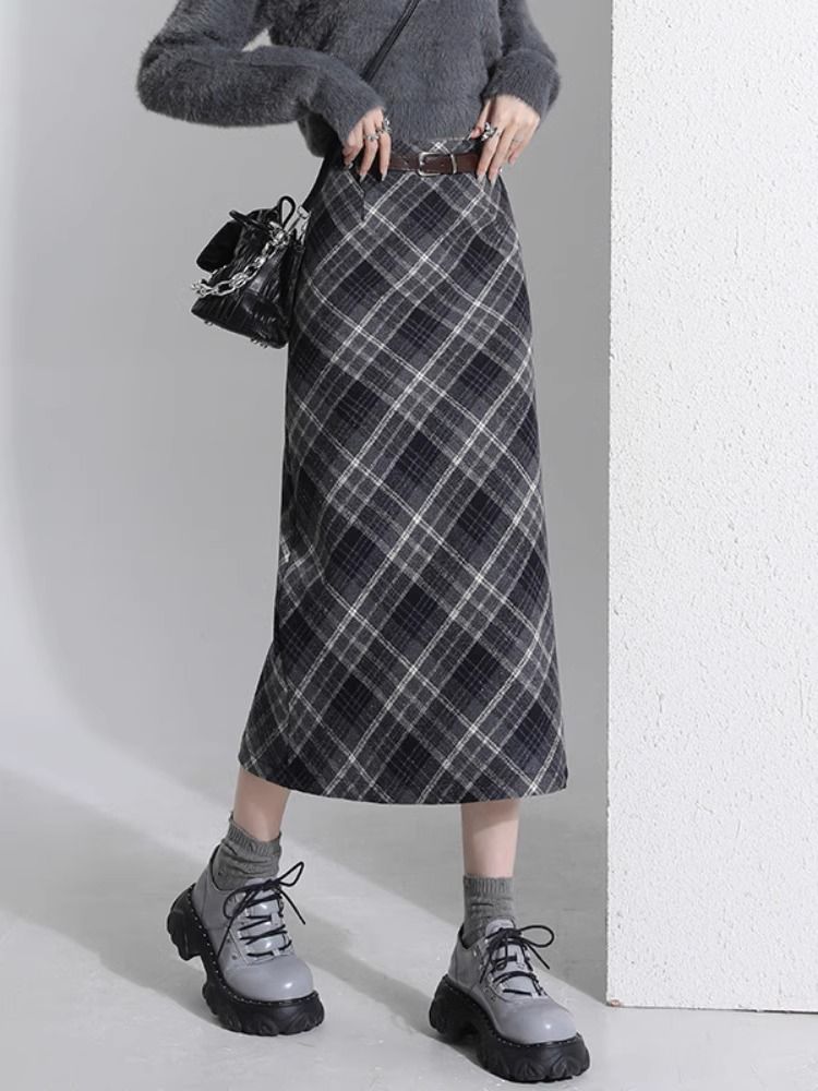 Woolen retro plaid skirt  autumn and winter new slim A-line high-waist skirt slit mid-length one-step