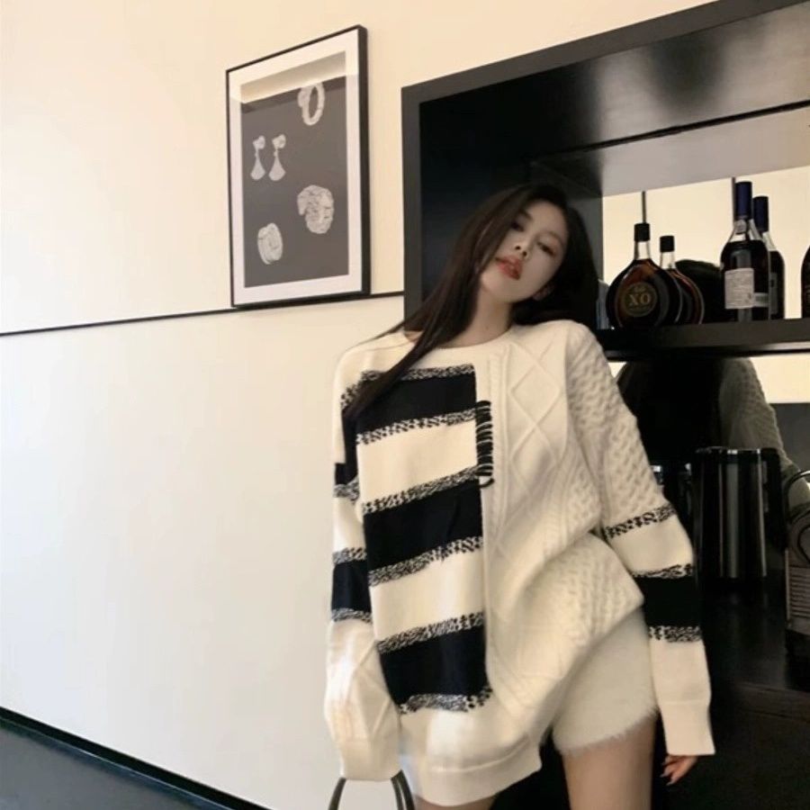 Retro lazy style striped contrast sweater women's autumn and winter new loose fashion versatile mid-length knitted top trendy