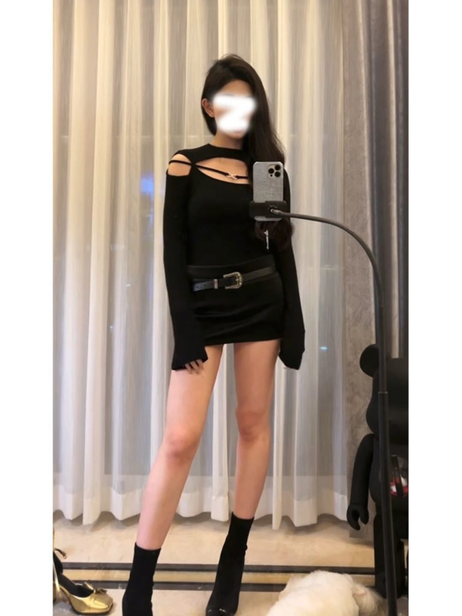 黑色甜辣妹鏤空長袖T恤女裝秋冬季打底衫別致獨特小上衣