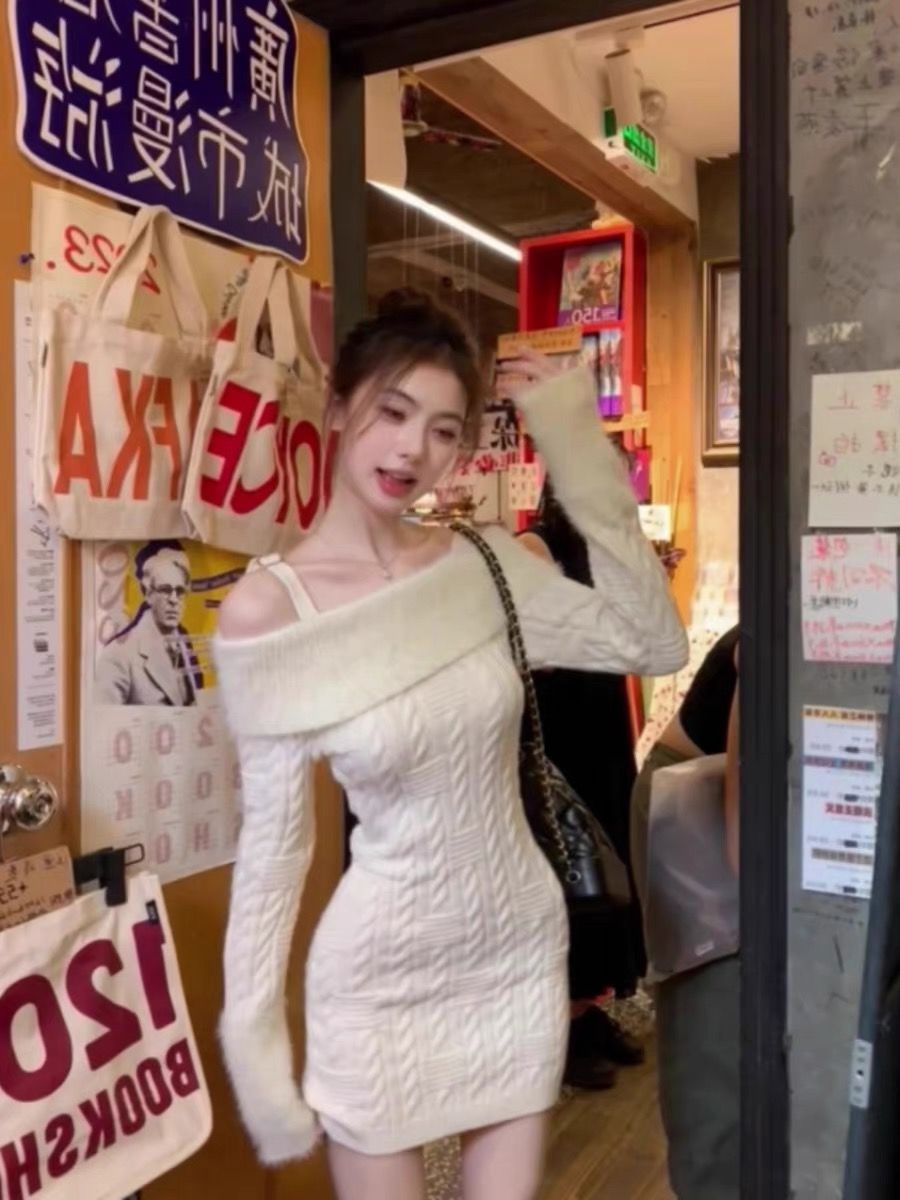 Hot Girl One Shoulder Long Sleeve Twist Knitted Dress Women's Furry Splicing Atmosphere Skirt Slim-fitting Hip Short Skirt