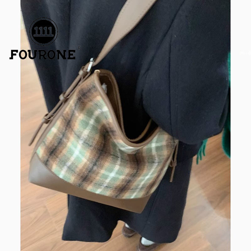 Wool plaid large-capacity bag for women new trendy Korean retro bucket bag versatile crossbody bag