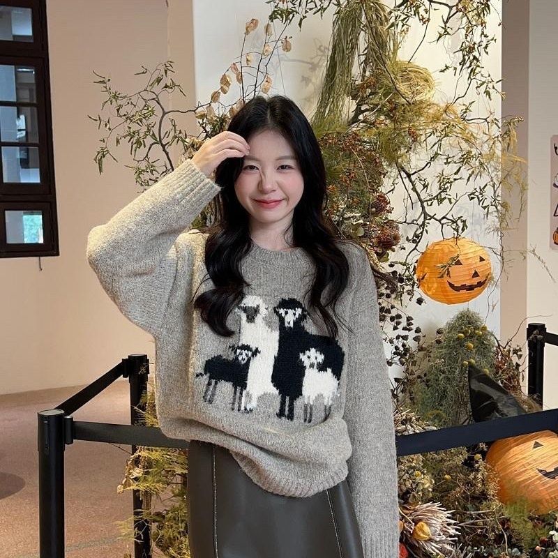 Lazy style jacquard sweater jacket women's autumn and winter  new round neck long-sleeved loose age-reducing sweater top